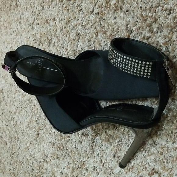 Paolo Black Satin Shoes - Picture 13 of 15